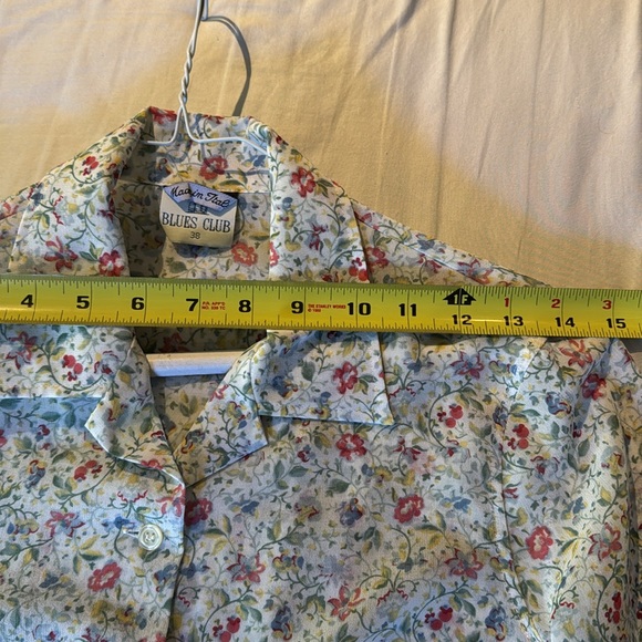 Blues Club made in Italy blouse. Size US4 - Picture 7 of 8